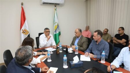 الجيزة: استعدادات مكثفة على مدار الساعة قبل ساعات من افتتاح المتحف المصري