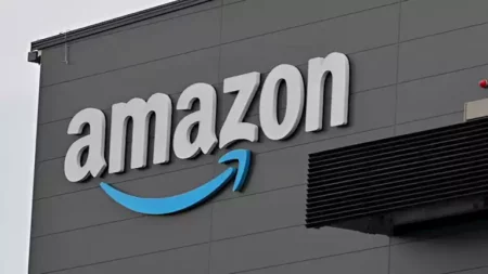 أمازون تُخطط لإنفاق 50 مليار دولار على الذكاء الاصطناعي