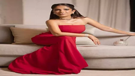 جرأة وجمال.. 20 صورة للنجمات تألقن بفساتين "حورية البحر" في 2025