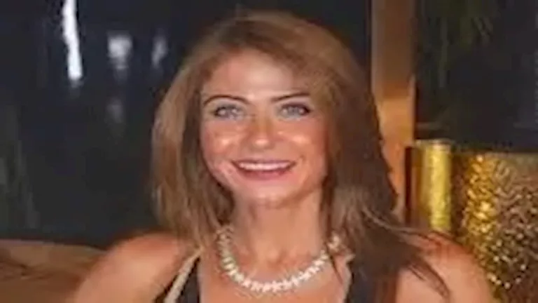 هيدي كرم بإطلالة جذابة.. كيف نسقت اللوك؟ هيدي كرم بإطلالة جذابة.. كيف نسقت اللوك؟