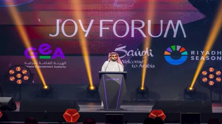 انطلاق "joy forum 2025" في الرياض وتركي آل الشيخ يعلن دعمه لفيلمي "الست" و"الفيل الأزرق 3"