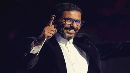المايسترو هاني فرحات يشارك في مهرجان صدى الأهرامات.. تعرف على التفاصيل