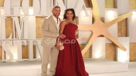 الطويل يكسب.. 25 صورة لـ النجمات بفساتين طويلة في مهرجان الجونة