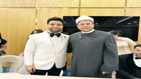 الصور الأولى من عقد قران المطرب أحمد جمال