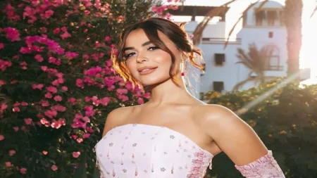 "فستان جريء".. 6 صور ومعلومات عن إطلالة رانيا منصور "فستان جريء".. 6 صور ومعلومات عن إطلالة رانيا منصور