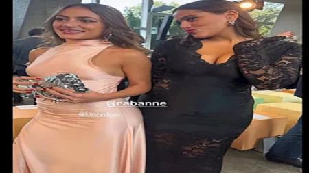 بإطلالة جريئة.. أحدث ظهور لـ بنات عمرو دياب (صور) بإطلالة جريئة.. أحدث ظهور لـ بنات عمرو دياب (صور)