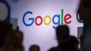 جوجل تحذر: تطبيقات مزيفة تخترق هاتفك وتسحب كل بياناتك.. التفاصيل