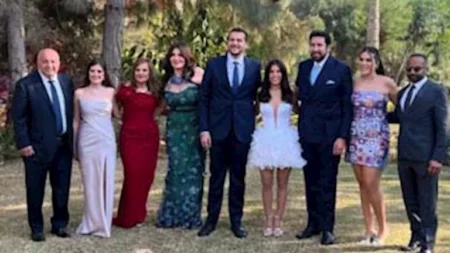 الصور الأولى من حفل زفاف نجل هاني رمزي بحضور نجوم الفن الصور الأولى من حفل زفاف نجل هاني رمزي بحضور نجوم الفن