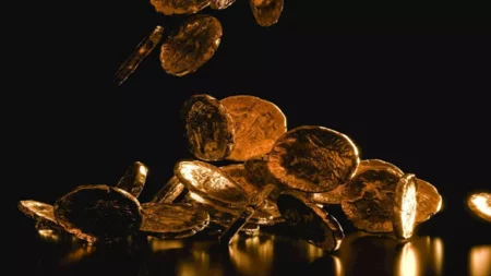 13 صورة لأموال الشيطان التي كانت تقدم كقرابين للآلهة الوثنية في القرن السادس 13 صورة لأموال الشيطان التي كانت تقدم كقرابين للآلهة الوثنية في القرن السادس