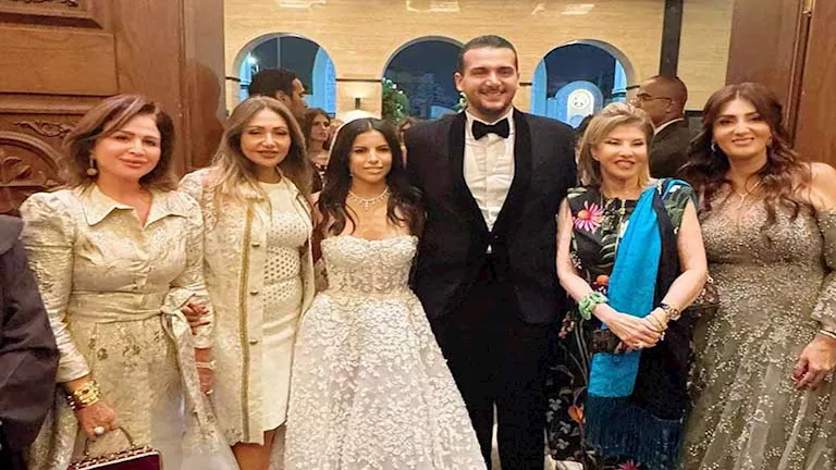 "ربنا يديم صداقتنا الحلوة".. إلهام شاهين تهنئ نجل هاني رمزي بمناسبة زفافه (صور) "ربنا يديم صداقتنا الحلوة".. إلهام شاهين تهنئ نجل هاني رمزي بمناسبة زفافه (صور)