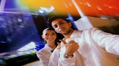 رانيا يوسف وليلى زاهر ومي عمر.. 25 صورة رومانسية للنجمات مع أزواجهن