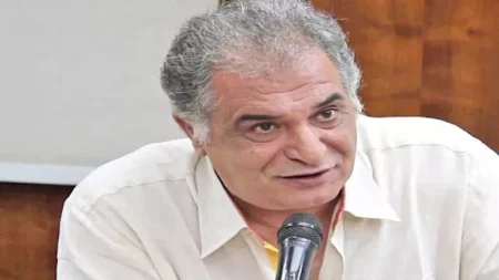 اليوم.. تكريم رياض الخولي ورافايل بينيتو في ختام القاهرة الدولي للمونودراما