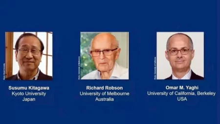 نوبل للكيمياء 2025.. اختراع مذهل للمستقبل واستعمار الفضاء