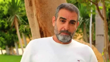 أحمد عبد العزيز: "اكتئبت بسبب أحداث غزة.. وأوجه تحية للرئيس السيسي على حكمته في إنهاء الحرب" أحمد عبد العزيز: "اكتئبت بسبب أحداث غزة.. وأوجه تحية للرئيس السيسي على حكمته في إنهاء الحرب"