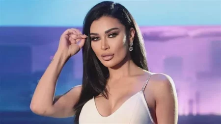 بهذه الطريقة.. بيلا حديد تنعى الصحفي صالح الجعفراوي