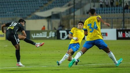 فاركو يخطف فوزًا ثمينًا من الإسماعيلي في الوقت الضائع من الشوط الأول