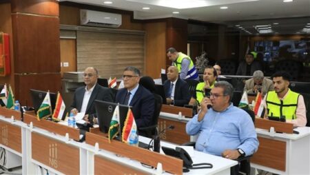 محافظ الجيزة يتابع انتظام مواقف السرفيس ومحطات الوقود