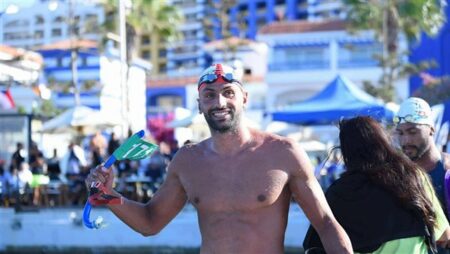 العمراوي: أجواء بطولة العالم للسباحة بالزعانف في العلمين رائعة