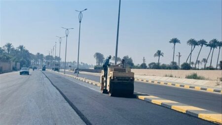 تطوير وإنارة طريق المنصورية بمدينة كرداسة بطول 3 كيلو مترات