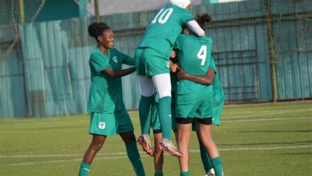 الكرة النسائية.. لاعبات المصري يرفضن رحيل حسام حمادة ويقاطعن التدريبات تضامنًا معه