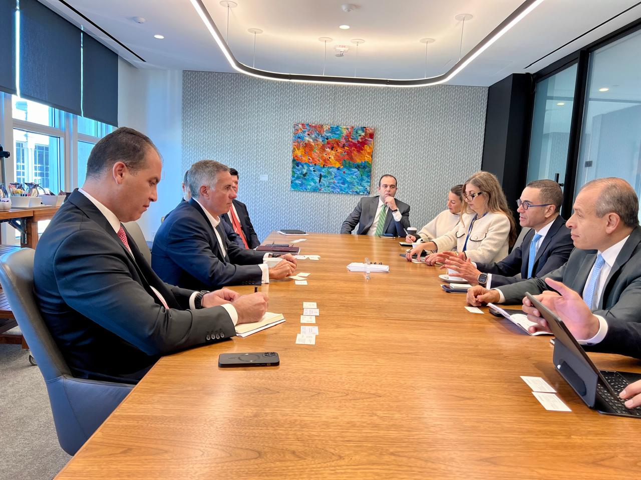 وزير الاستثمار يلتقي نائب رئيس مجلس إدارة شركة جي بي مورجان تشيس.. صور