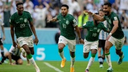 الأخضر السعودي يبدأ مشوار التأهل لمونديال 2026 بانتصار مثير على إندونيسيا الأخضر السعودي يبدأ مشوار التأهل لمونديال 2026 بانتصار مثير على إندونيسيا