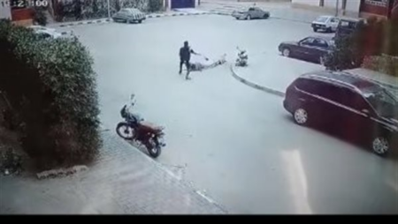 ضبط الجناة والمسروقات.. الداخلية تكشف ملابسات سرقة مسن بالقاهرة