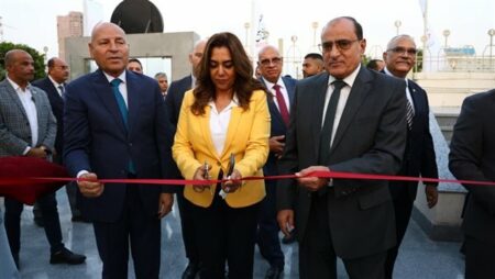 وزيرة التنمية المحلية تفتتح أعمال تطوير حديقة المسلة التراثية بالزمالك وزيرة التنمية المحلية تفتتح أعمال تطوير حديقة المسلة التراثية بالزمالك
