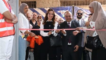 افتتاح مشروع "فيد واستفيد" للحرف والأعمال اليدوية بمنشأة القناطر