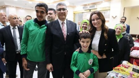 انطلاق فعاليات المبادرة القومية "أسرتي قوتي" بديوان عام محافظة الجيزة انطلاق فعاليات المبادرة القومية "أسرتي قوتي" بديوان عام محافظة الجيزة