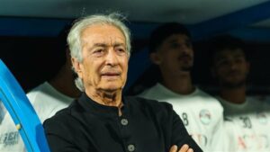 بالفيديو.. مصر24 نيوز ترصد انفعالات حلمي طولان في مباراة مصر والكويت بكأس العرب