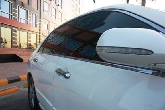 تعرف على عقوبات تركيب الفاميه والستائر على زجاج السيارات في مصر