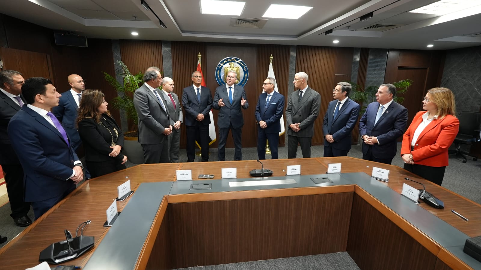 بقيمة 135 مليون دولار.. وزير البترول يشهد توقيع عقد تمويل مشروع الإيثانول الحيوي مع تحالف مصرفي