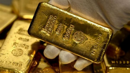 مفاجأة في أسعار الذهب بمصر.. هل حان وقت الشراء أم البيع؟