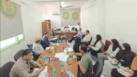 5 سيمنارات بكلية الدراسات العليا والبحوث البيئية بجامعة سوهاج لتسجيل درجة الماجستير