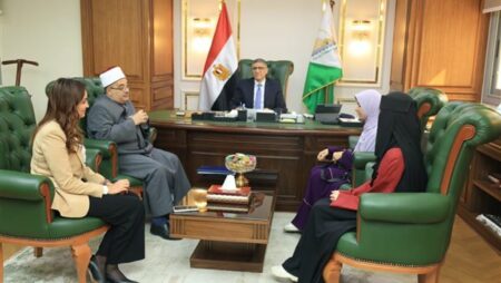 محافظ الجيزة يكرم أوائل الثانوية الأزهرية من أبناء المحافظة