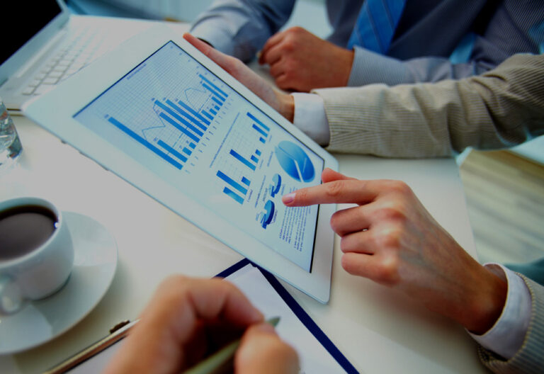 قطاع الخدمات المالية غير المصرفية يتصدر تداولات البورصة المصرية خلال الربع الثالث بنسبة 18.5%