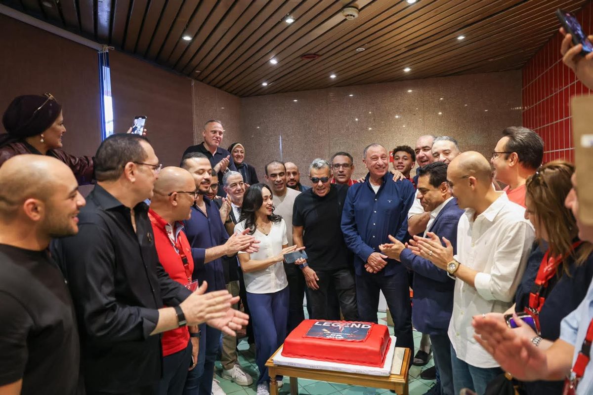 انتخابات الأهلي.. قائمة الخطيب تحتفل بعيد ميلاد "بيبو" الـ71 1 انتخابات الأهلي.. قائمة الخطيب تحتفل بعيد ميلاد "بيبو" الـ71