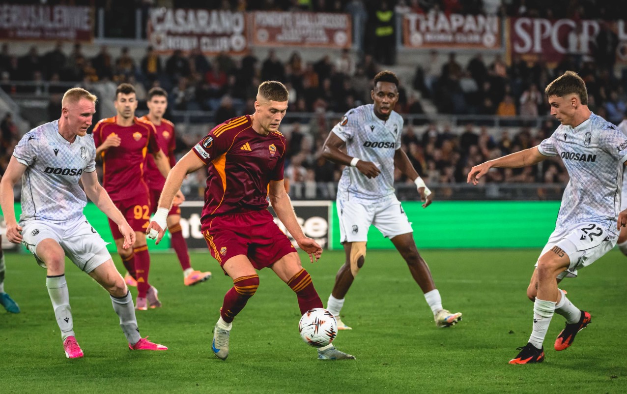 ذئاب روما تقع في فخ فيكتوريا بلزن بالدوري الأوروبي