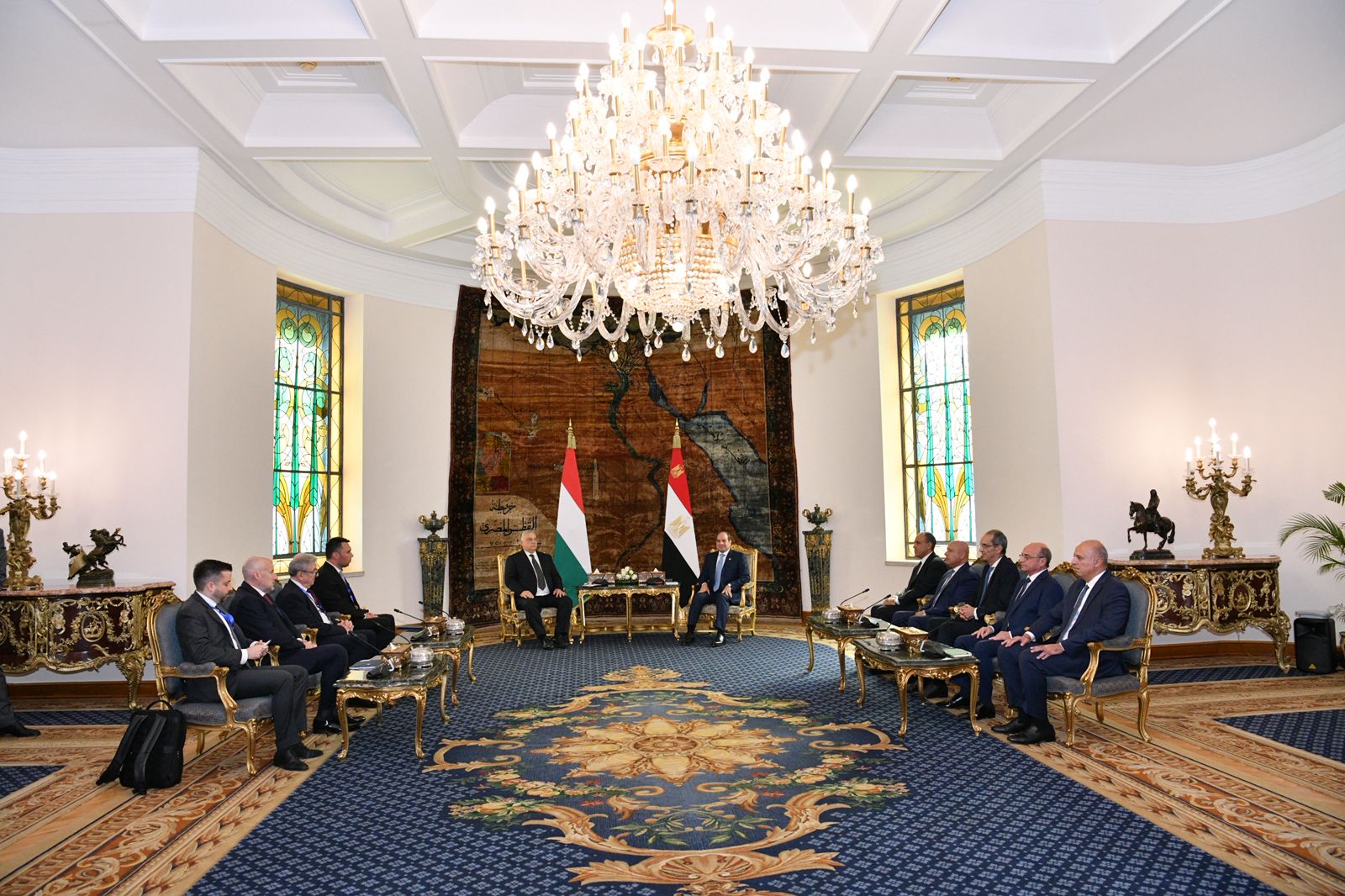 السيسي يستقبل رؤساء ألمانيا ووزراء دول تجمع البنلوكس وملكة الدنمارك.. "فيديو وصور"