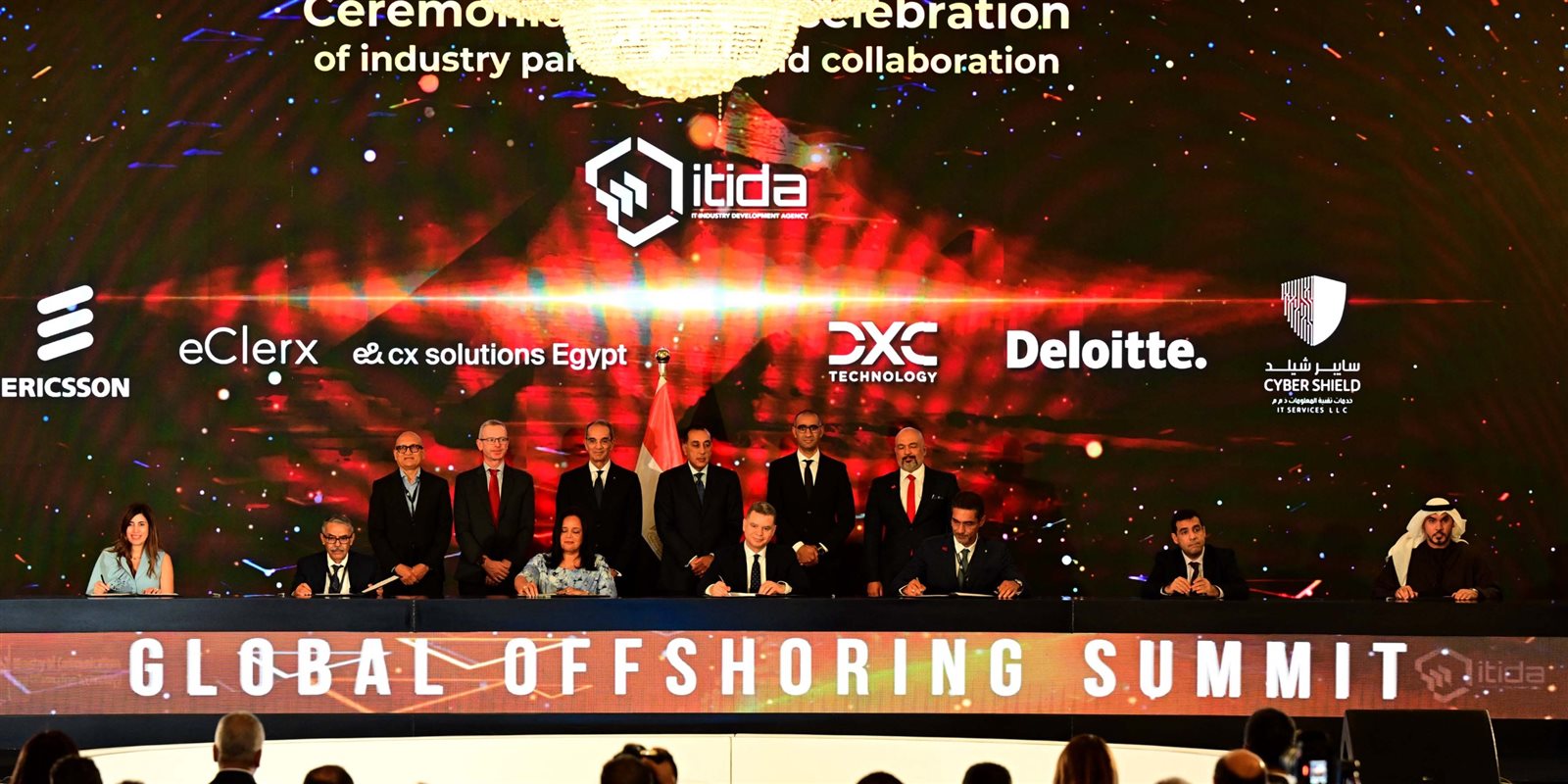 رئيس الوزراء يشهد توقيع مذكرات تفاهم في صناعة التعهيد وتصدير الخدمات الرقمية.. صور