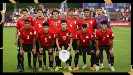 كأس العالم للناشئين.. مصر تصطدم بإنجلترا لتأكيد تفوقها وصدارة المجموعة كأس العالم للناشئين.. مصر تصطدم بإنجلترا لتأكيد تفوقها وصدارة المجموعة