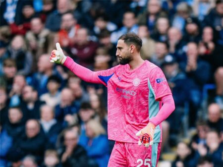 دوناروما: كرة القدم في إنجلترا مختلفة.. وأسعى لرد الجميل إلى جوارديولا