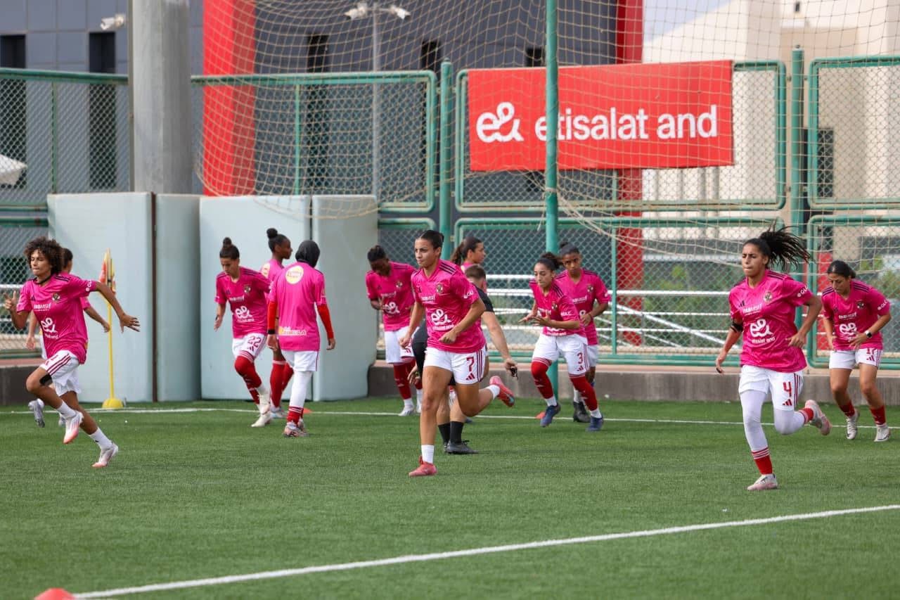 الكرة النسائية| الأهلي يتقدم بثنائية مبكرة أمام المقاولون العرب في الدوري