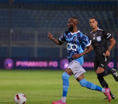 بيراميدز يعلن تشخيص إصابة بلاتي توريه أمام الاتحاد السكندري بيراميدز يعلن تشخيص إصابة بلاتي توريه أمام الاتحاد السكندري