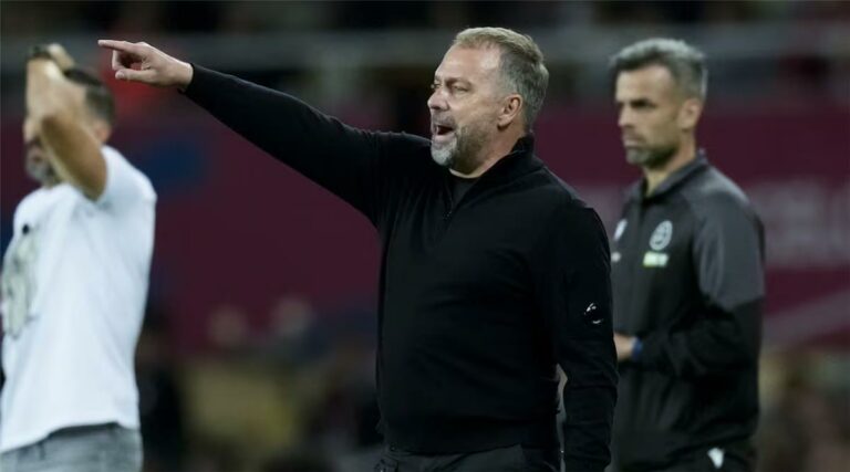 فليك: كان بإمكاننا تسجيل 6 أهداف أمام إلتشي.. وعلى لامين يامال التعايش مع إصابته فليك: كان بإمكاننا تسجيل 6 أهداف أمام إلتشي.. وعلى لامين يامال التعايش مع إصابته