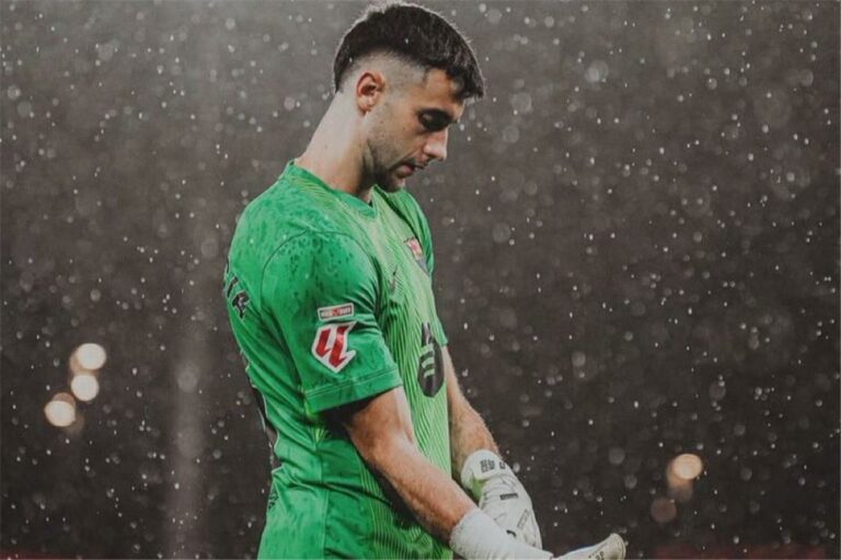 موقف خوان جارسيا من مباراة برشلونة وكلوب بروج.. وانتكاسة جديدة موقف خوان جارسيا من مباراة برشلونة وكلوب بروج.. وانتكاسة جديدة