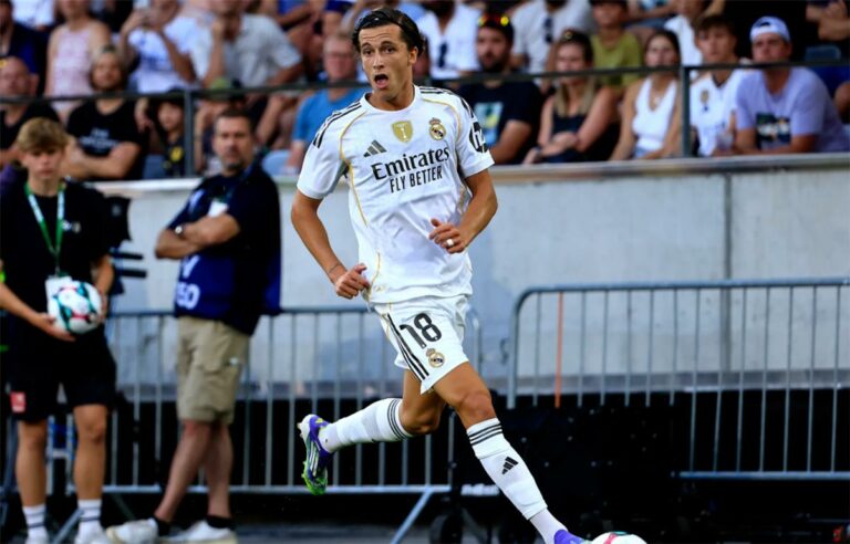 فيديو | صاروخية.. كاريراس يسجل هدف ريال مدريد الرابع أمام فالنسيا