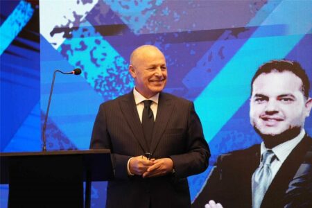 هاني أبو ريدة يرد على أنباء توتر علاقته مع الأهلي.. وموقفه من نشر تسجيلات الفار