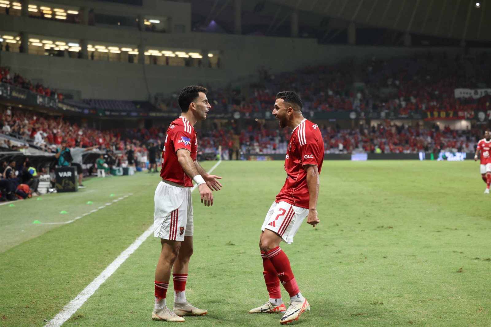 السوبر المصري.. التعادل بهدف يحسم الشوط الأول بين الأهلي وسيراميكا كليوباترا